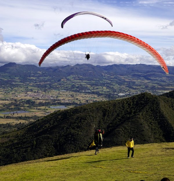 Où pratiquer le parapente dans les montagnes des Dolomites, Italie ?